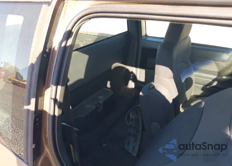 2003 Chevrolet S-10 Ls z USA, uszkodzony, nr VIN 1GCCS19H238199144